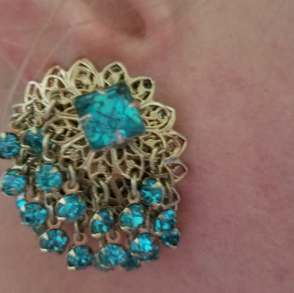 Vintage clip on earrings